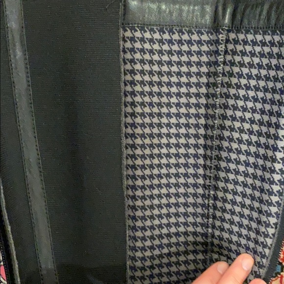 Aquatalia for Russell & Bromley Knee High Boots 38 in Perfect condition..a deal! - Picture 3 of 10